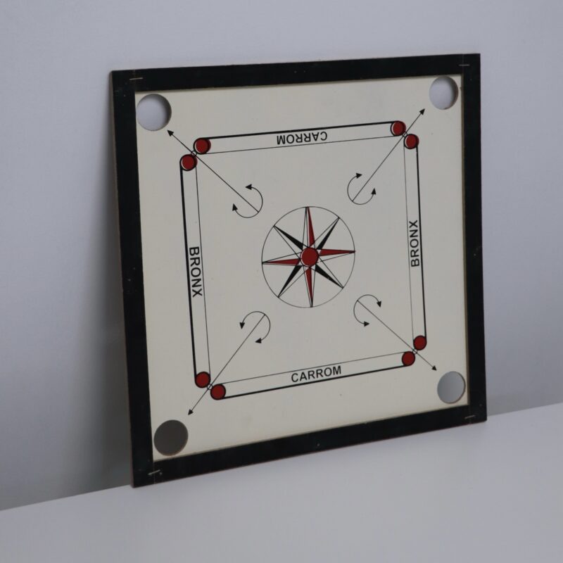 لوحة كيرم خشبية | مقاس 40×40 سم